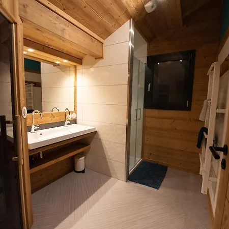 Tout Neuf - Chalet Paul Avec Sauna 木屋 *